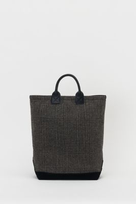 即日発送 美品 A VACATION PILLOW SHADOW ヨンア バッグ 別注】A VACATION BOX ゼブラトート | maison